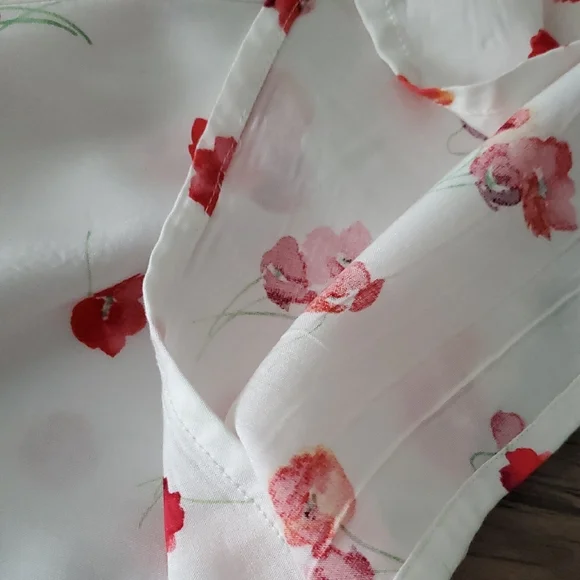 NWT GAP White and Red Poppy Short Sleeve Floral Dress Size 12 - Picture 11 of 11